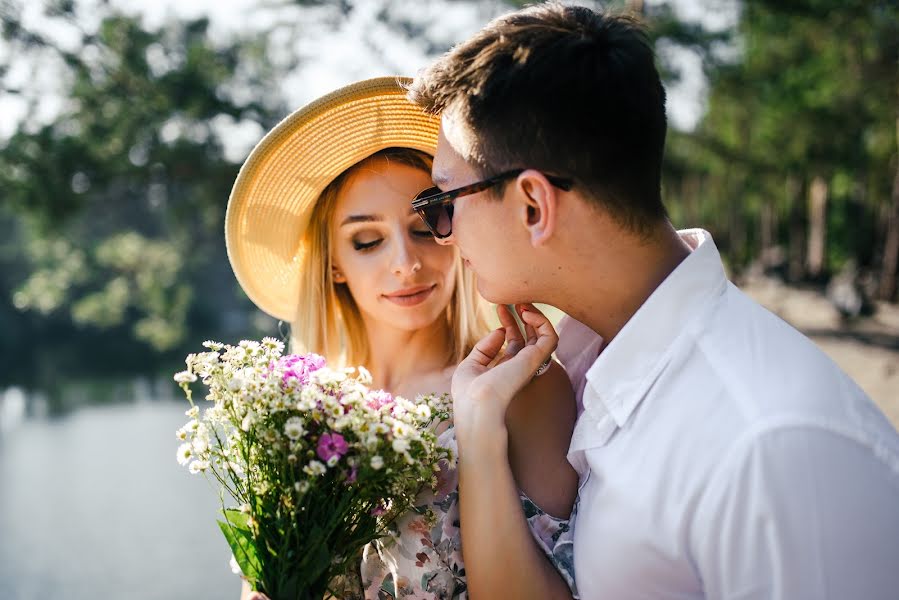 結婚式の写真家Aleks Sukhomlin (twoheartsphoto)。2019 3月15日の写真