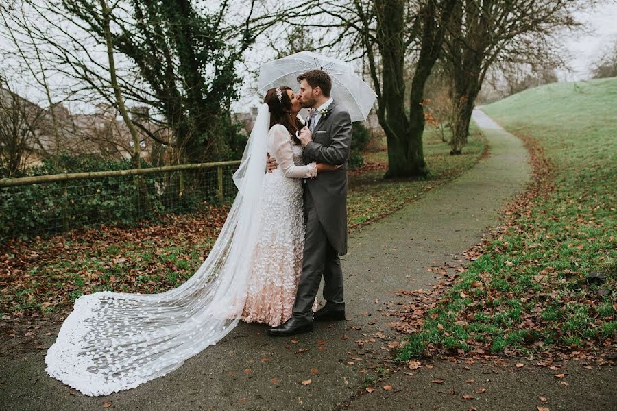 Fotógrafo de bodas Angharad Thomas (angharad). Foto del 1 de julio 2019