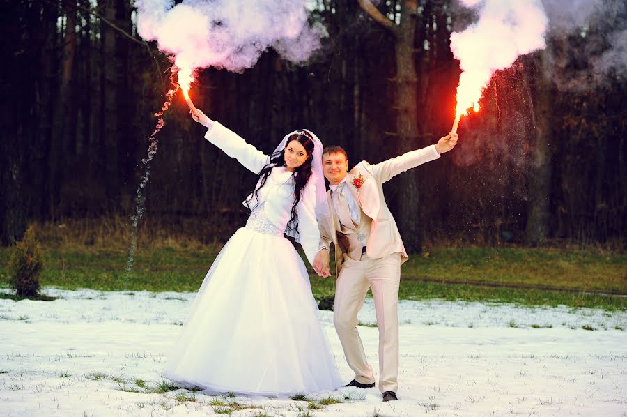 Fotógrafo de bodas Mariya Pashkova (lily). Foto del 24 de febrero 2014