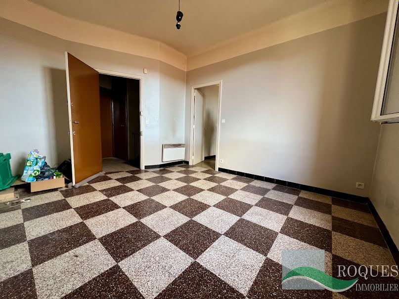 Vente appartement 3 pièces 49.75 m² à Millau (12100), 68 000 €