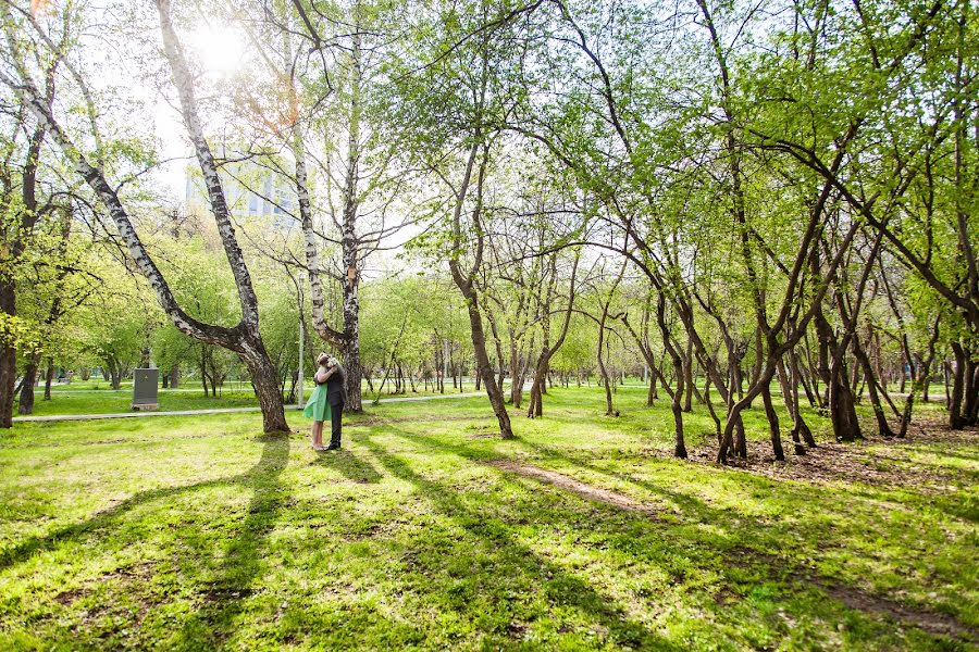 Bryllupsfotograf Aleksey Esin (mocaw). Bilde av 17 mai 2015