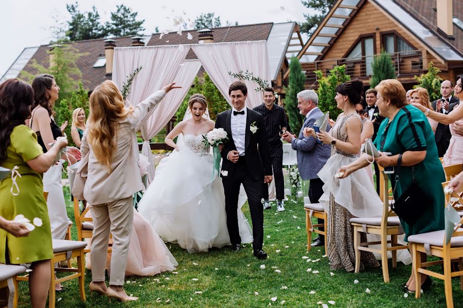 Wedding photographer Yevhen Onyshchenko (onphoto). Photo of 23 June 2019