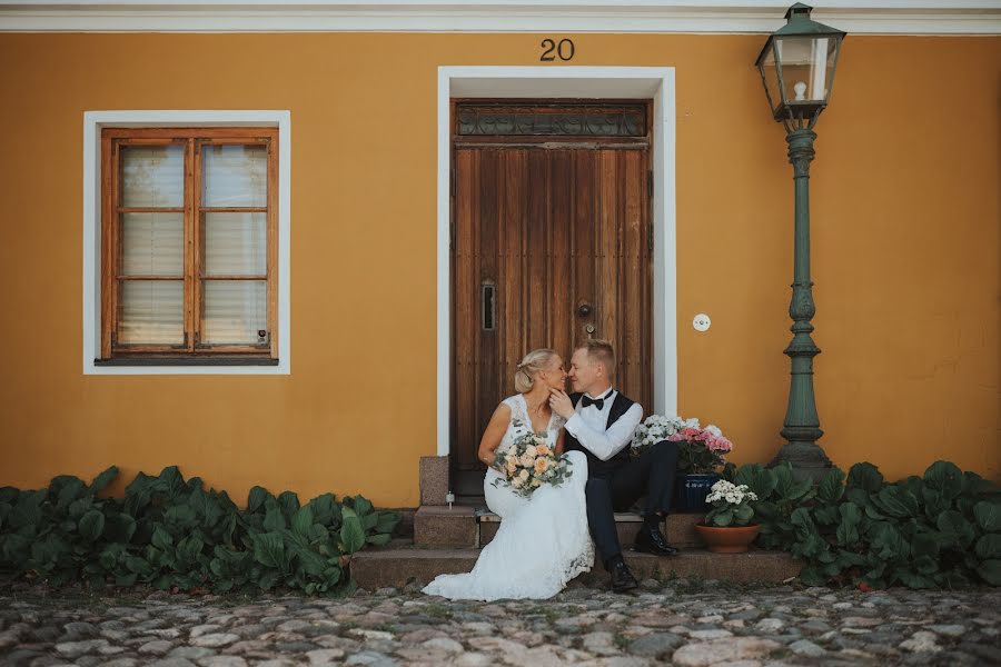 Fotógrafo de casamento Anrietta Kuosku (anrietta). Foto de 26 de março 2020