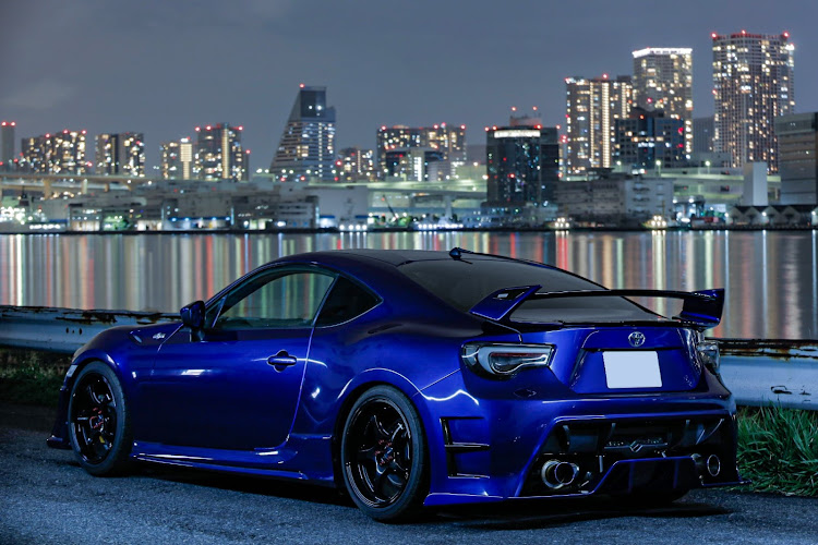 86の目指せPickUpCars・discover_ct・kuhlマフラー売ります・DISCOVER CARTUNE・Kuhl Racingに関するカスタム事例の投稿画像6枚目