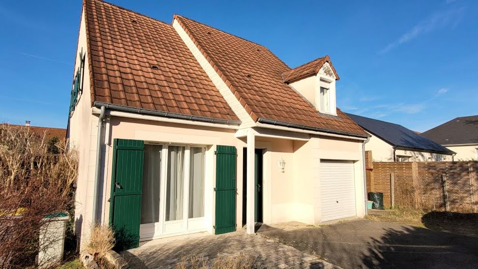 Vente maison 5 pièces 113.48 m² à Saint-Jean-de-Braye (45800), 229 000 €