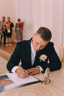 Fotógrafo de bodas Alena Pokivaylova (helenaphotograpy). Foto del 23 de junio 2022