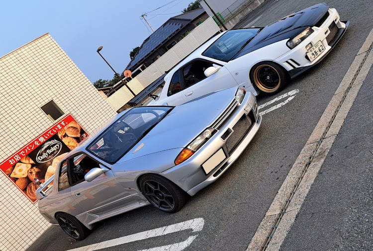 スカイラインの繋がりに感謝✨・お盆休み・大観峰ドライブ・ER34スカイラインに関するカスタム事例の投稿画像2枚目