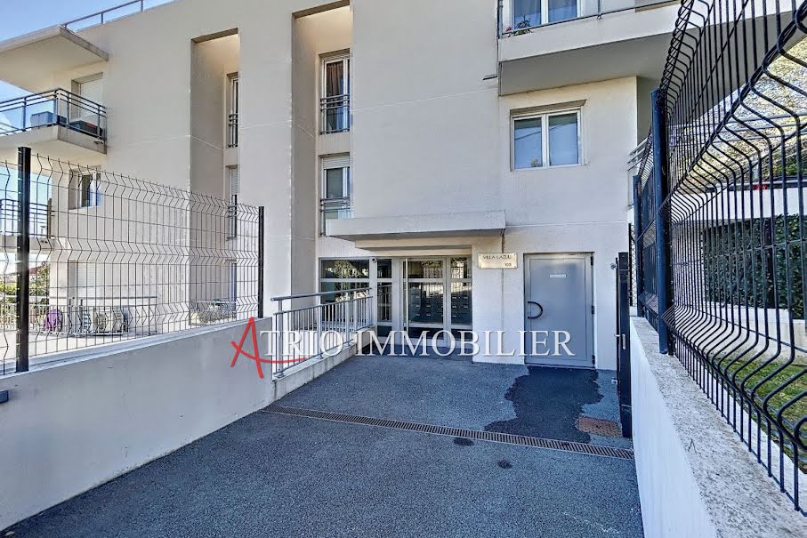 Vente appartement 3 pièces 68 m² à Saint-Laurent-du-Var (06700), 388 000 €