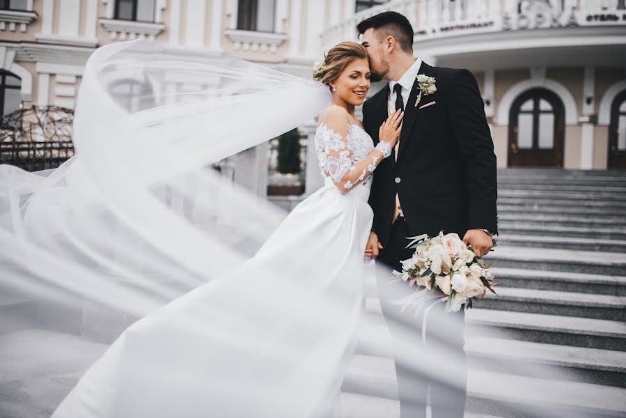 婚禮攝影師Evgeniy Korskov（korskov）。5月9日的照片