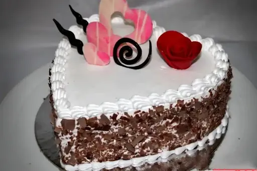 Black Forest Heart Shape Cake [2 Kg]