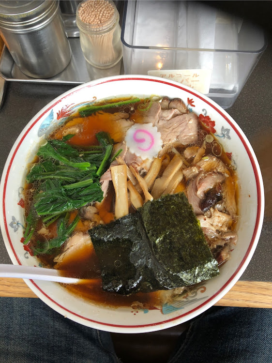 ハイラックスの夏休み・バイクも好き・ラーメン屋に関するカスタム事例の投稿画像2枚目