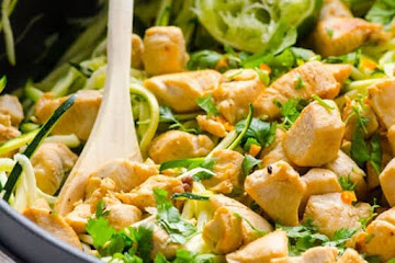 Zucchini Noodles with Chicken, Cilantro and Lime
