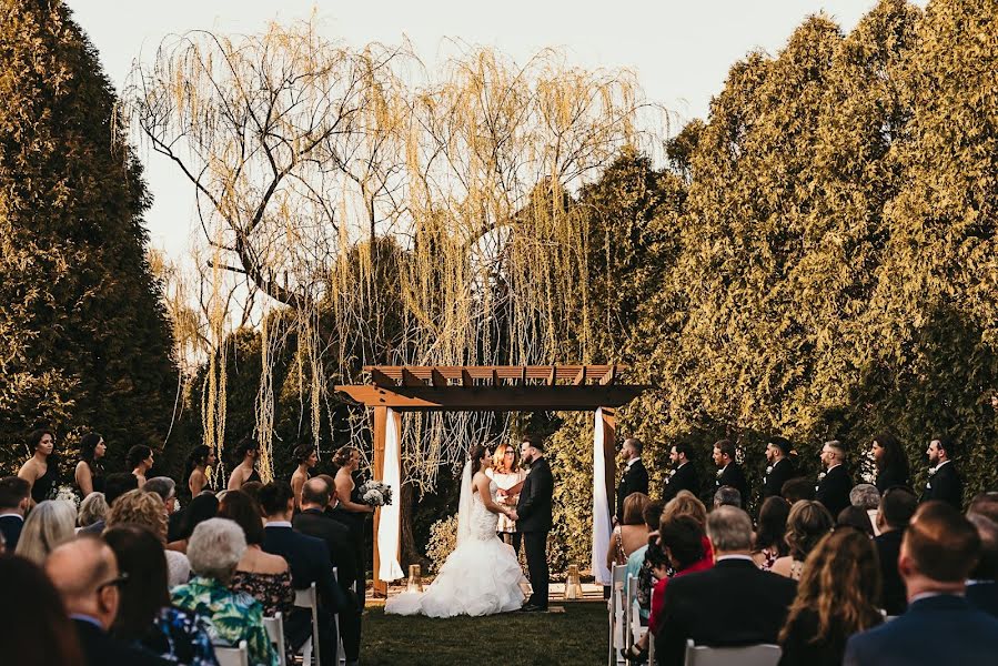 Fotografo di matrimoni Lydia Joy (lydiajoyphoto). Foto del 30 dicembre 2019