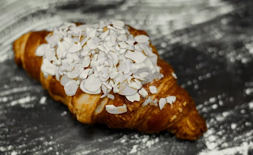 Almond Croissant