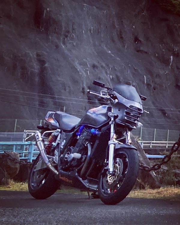 デリカD:5のCB1000SF・岩谷ダムに関するカスタム事例の投稿画像2枚目