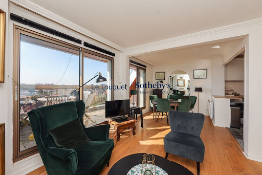 Apartment 3