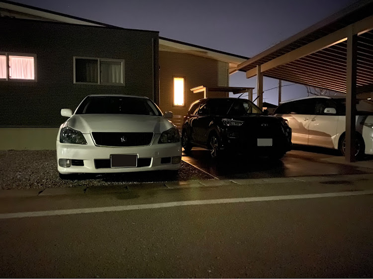 クラウンアスリートの洗車・ゼロクラ・セダン好き・コラボお誘いお待ちしておりますに関するカスタム事例の投稿画像1枚目