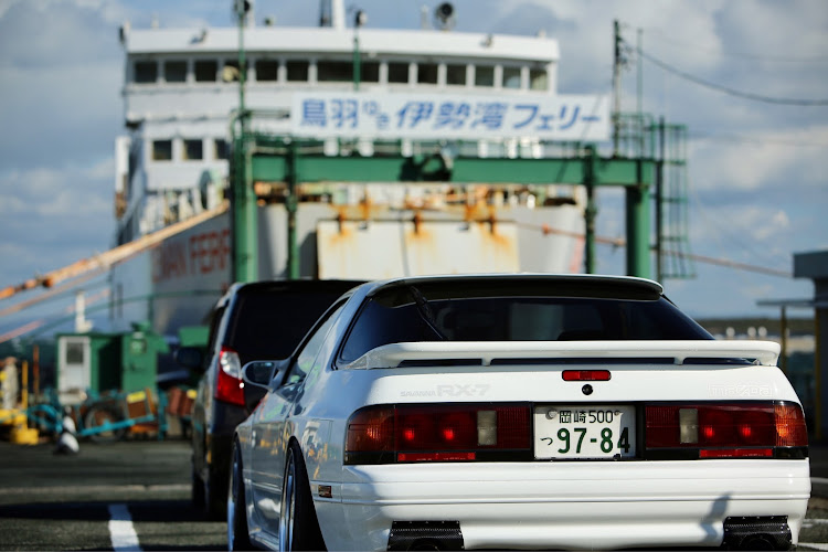 RX-7のリョウ ハヤブサさんが投稿したカスタム事例の投稿画像1枚目