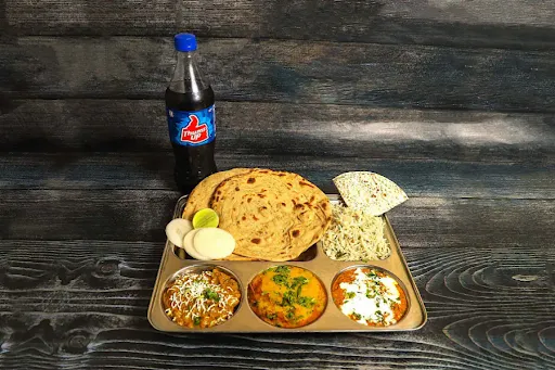 Veg Punjabi Thali + Soft Drinks (750 Ml)