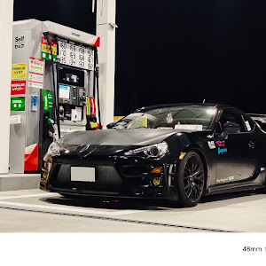 86 ZN6
