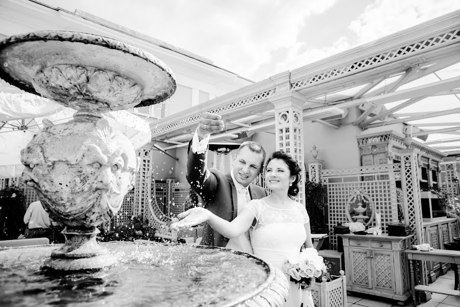 Wedding photographer Karina Malceva (malceva). Photo of 15 October 2014