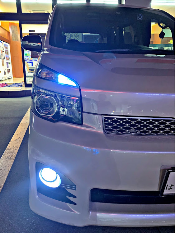 ヴォクシーのCR-Z・洗車に関するカスタム事例の投稿画像4枚目