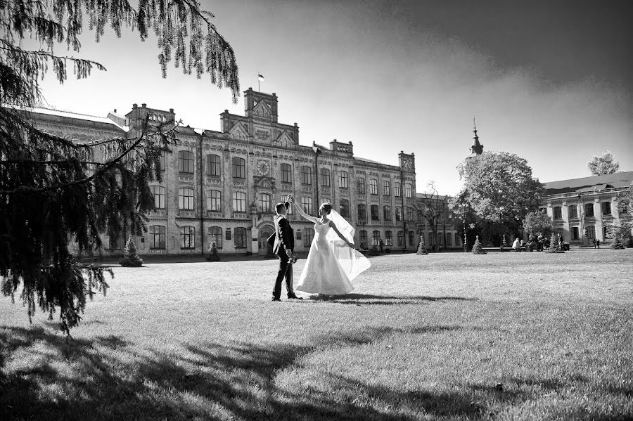 Wedding photographer Nikolay Danyuk (danukart). Photo of 22 July 2020