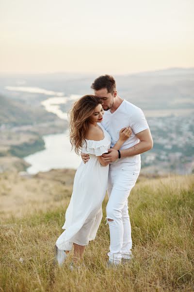 Fotógrafo de casamento Arlan Baykhodzhaev (arlan). Foto de 22 de junho 2017