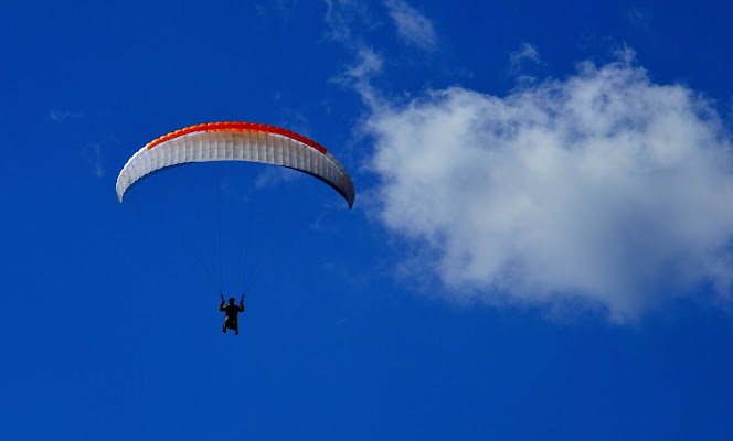 sentirsi leggeri volando di Cary