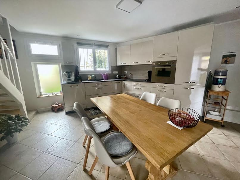 Vente maison 4 pièces 77 m² à La Varenne Saint Hilaire (94210), 460 000 €