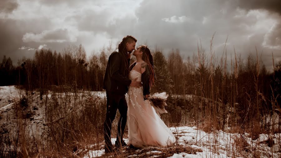 Φωτογράφος γάμων Paulina Wylecioł (piekninieznajomi). Φωτογραφία: 25 Μαρτίου 2021