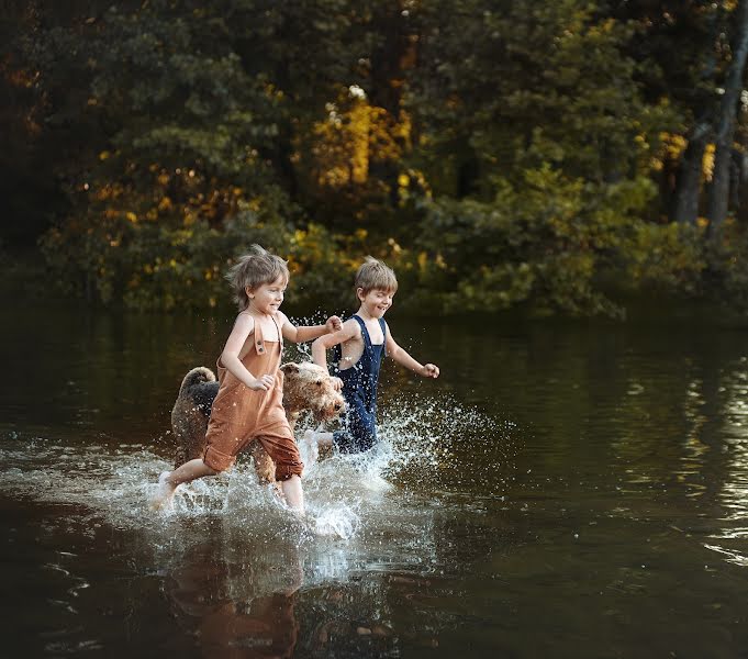 Fotografer pernikahan Tatyana Kozlova (tanyakozlova). Foto tanggal 9 Desember 2021