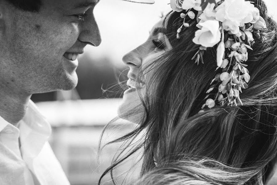 Wedding photographer Olga Ivushkina (olgaivushkina). Photo of 18 June 2019