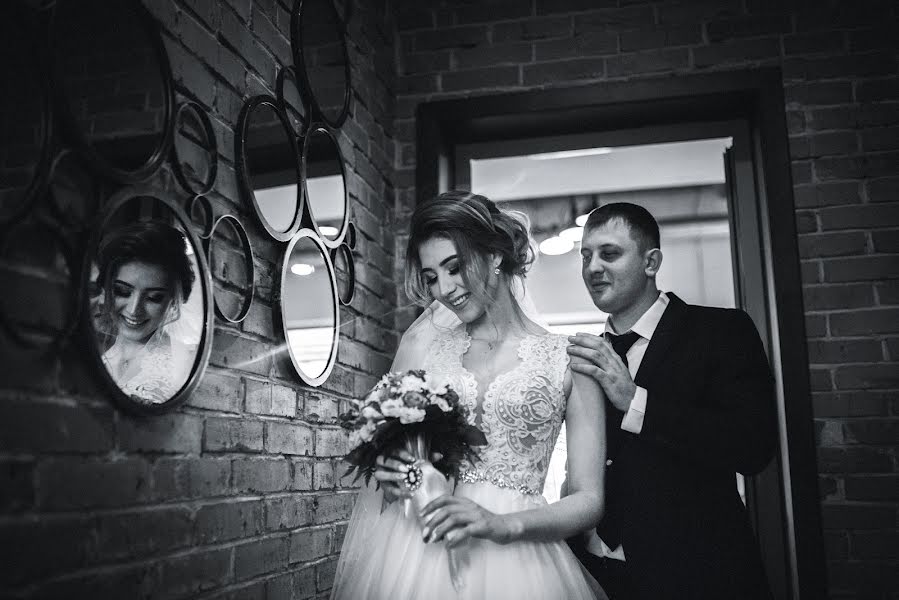 Wedding photographer Aleksandr Shitov (sheetov). Photo of 27 December 2017