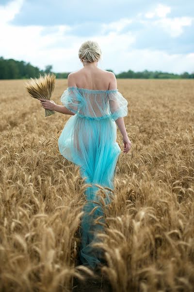 Fotografo di matrimoni Natasha Krizhenkova (kryzhenkova). Foto del 7 agosto 2018