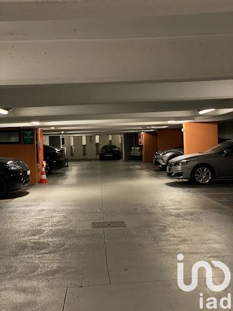 Vente parking  10 m² à Paris 4ème (75004), 27 000 €