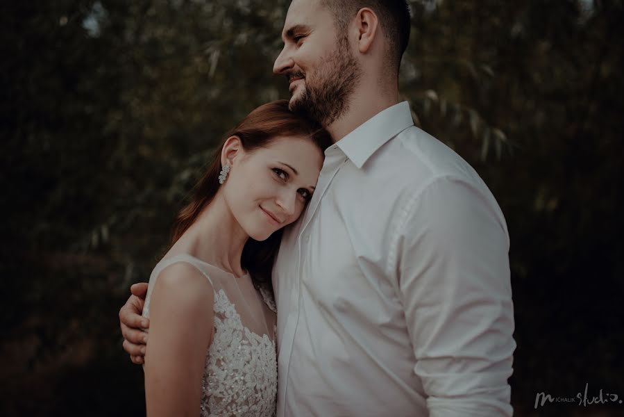 Fotógrafo de casamento Maksymilian Michalik (michalikstudio). Foto de 6 de agosto 2019