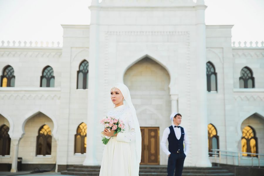 Fotógrafo de casamento Kseniya Repenko (repenko). Foto de 3 de maio 2017