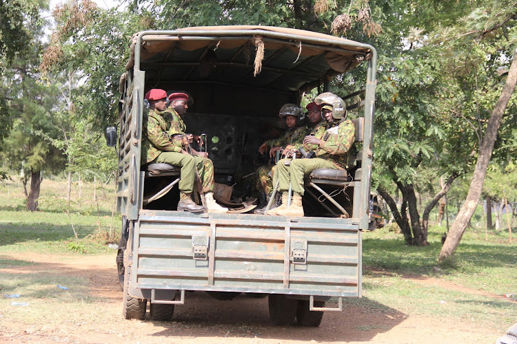 Some security officers deployed in Ndiru for reinforcement following violence which occurred in Kagan ward, Rangwe constituency on August 9,2022