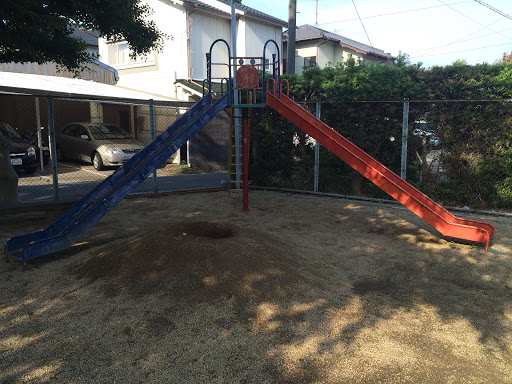 東若林公園 カニ滑り台 (浜松市南区東若林町)