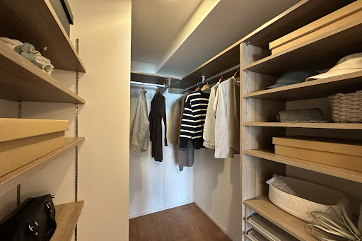 Apartment 5