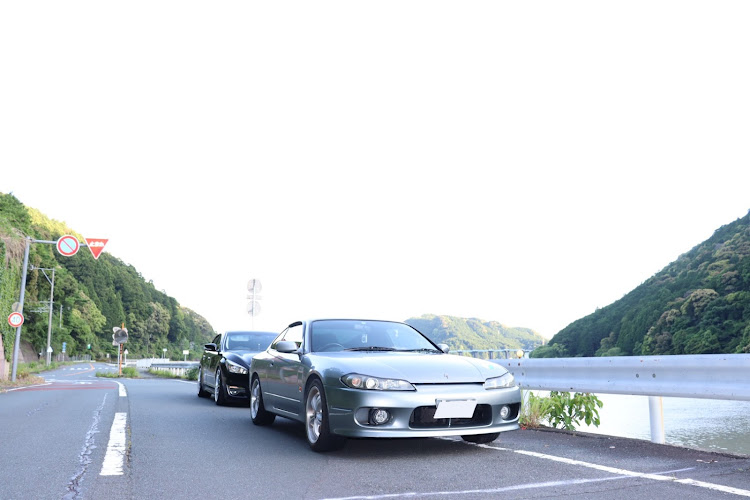 フーガの低そうで低くない少し低い車・Y51・クルマ好きと繋がりたい・クレンツェ・ドライブに関するカスタム事例の投稿画像2枚目