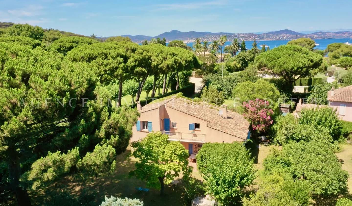 House Saint-Tropez