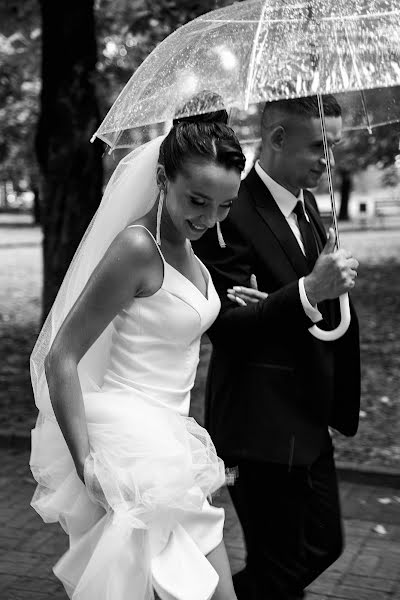 結婚式の写真家Liliya Skepskaya (liliskeps)。2023 12月16日の写真