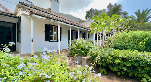 Maison avec piscine et jardin 3