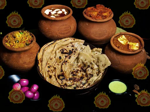 Angithi Spl Matki Family Pack [Serves In 4 Matki ]