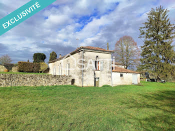 maison à Blanzaguet-Saint-Cybard (16)