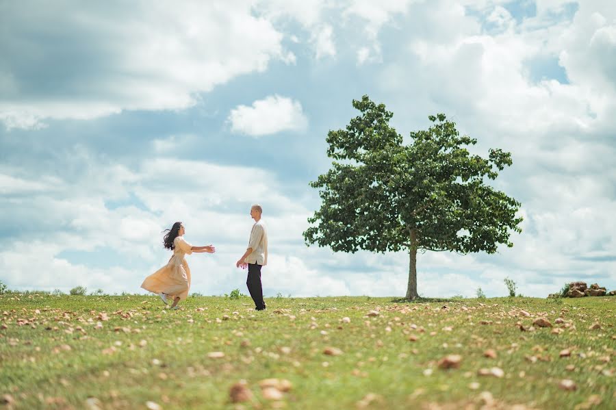 Fotografo di matrimoni Charint Kh (charintorn). Foto del 23 giugno 2022