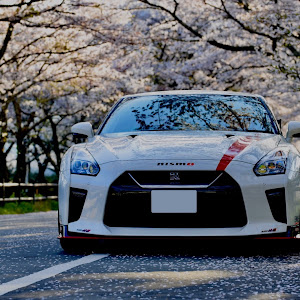 NISSAN GT-R R35