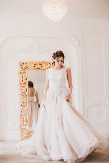 Wedding photographer Veronika Tarakanova (viravira). Photo of 17 April 2018